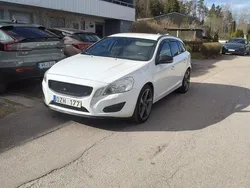 Vit Begagnad 2013 Volvo V60 Kombi | 65 000 kr