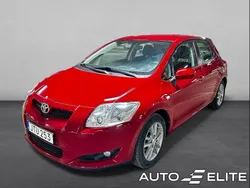 Röd Begagnad 2008 Toyota Auris Halvkombi | 64 900 kr (Marknadspris)