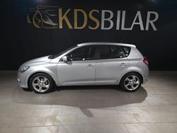 Silver Begagnad 2011 Kia Ceed Comfort Halvkombi | 59 500 kr (Marknadspris)