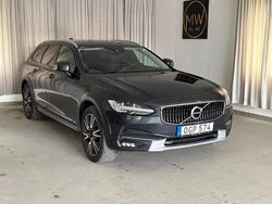 Grå Begagnad 2019 Volvo V90 CC Kombi | 209 900 kr (Marknadspris)