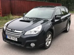 Mörkgrå Begagnad 2014 Subaru Outback SUV | 108 900 kr (Marknadspris)
