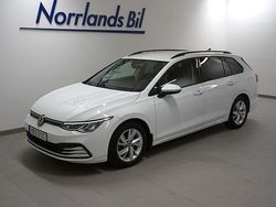 Vit (pure white) Begagnad 2021 VW Golf VIII Life Kombi | 239 900 kr (Marknadspris)