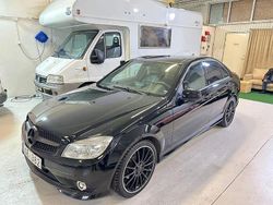 Svart Begagnad 2010 Mercedes C220 Sedan | 114 900 kr (Lite dyr)