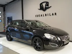 Begagnad 2013 Volvo V60 Momentum Kombi | 109 900 kr