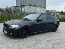 Svart Begagnad 2011 BMW 320 Kombi | 62 500 kr (Lite dyr)