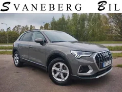 Grå Begagnad 2020 Audi Q3 Advanced SUV | 279 900 kr (Marknadspris)