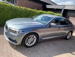 Blå Begagnad 2017 BMW 520 Sedan | 250 000 kr (Marknadspris)