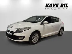 Vit Begagnad 2013 Renault Mégane III Halvkombi | 79 900 kr (Marknadspris)