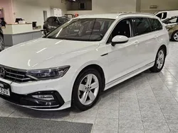 Vit Begagnad 2021 VW Passat Kombi | 270 000 kr (Bra pris)