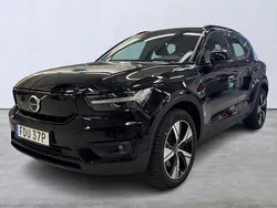 Svart Begagnad 2022 Volvo XC40 Pro SUV | 339 900 kr