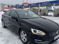 Begagnad 2014 Volvo S60 Sedan | 69 900 kr (Marknadspris)