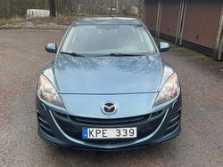 Blå Begagnad 2010 Mazda 3 Halvkombi | 44 900 kr (Bra pris)