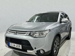 Silver Begagnad 2015 Mitsubishi Outlander SUV | 49 900 kr (Superpris)