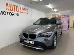 Grå Begagnad 2011 BMW X1 SUV | 84 800 kr (Marknadspris)