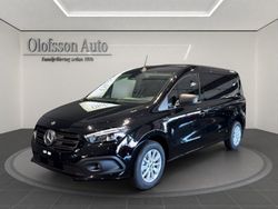Svart (loparitsvart metallic) Ny 2025 Mercedes eCitan Van | 523 750 kr (Marknadspris)