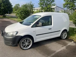 Vit Begagnad 2014 VW Caddy Minibuss | 41 500 kr (Bra pris)