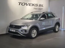 Silver Begagnad 2023 VW T-Roc Life SUV | 234 000 kr (Marknadspris)