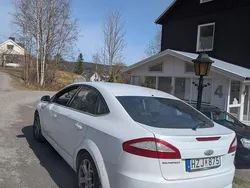 Vit Begagnad 2009 Ford Mondeo Halvkombi | 10 000 kr
