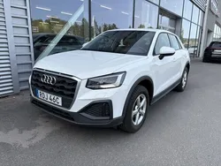 Ibisvit Begagnad 2022 Audi Q2 Proline SUV | 219 000 kr (Marknadspris)