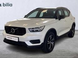 Vit Begagnad 2021 Volvo XC40 R-Design SUV | 339 900 kr (Dyr)