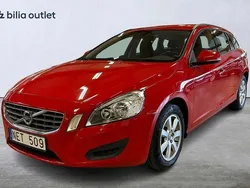 Röd Begagnad 2012 Volvo V60 Kombi | 119 900 kr (Bra pris)
