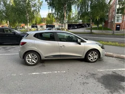 Silver Begagnad 2018 Renault Clio IV Expression Halvkombi | 92 000 kr (Marknadspris)