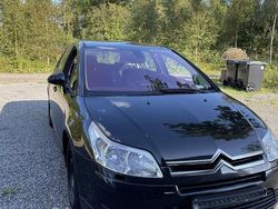 Svart Begagnad 2008 Citroën C4 Halvkombi | 39 500 kr (Marknadspris)