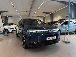 Grön (spektrum blue) Begagnad 2024 Opel Grandland Electric SUV | 499 900 kr (Marknadspris)
