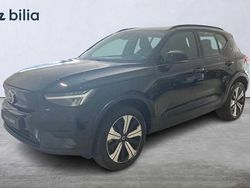 Svart Begagnad 2022 Volvo XC40 Core SUV | 329 000 kr