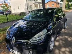 Svart Begagnad 2013 Renault Clio IV Halvkombi | 75 000 kr (Marknadspris)