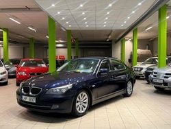 Blå Begagnad 2008 BMW 520 Sedan | 79 900 kr (Marknadspris)