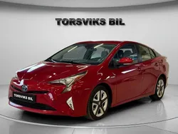 Röd Begagnad 2016 Toyota Prius Halvkombi | 144 900 kr (Bra pris)