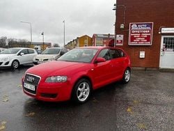 Röd Begagnad 2007 Audi A3 Sportback Attraction Halvkombi | 45 000 kr (Marknadspris)