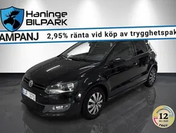 Svart Begagnad 2010 VW Polo Halvkombi | 54 900 kr (Marknadspris)