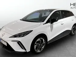 Vit (white) Begagnad 2022 MG MG4 EV Luxury Halvkombi | 289 900 kr (Marknadspris)