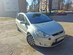 Grå Begagnad 2007 Ford S-MAX S Minibuss | 32 000 kr (Dyr)