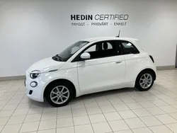 Vit (white) Begagnad 2021 Fiat 500e Icon Halvkombi | 179 900 kr (Marknadspris)