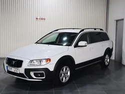 Vit Begagnad 2008 Volvo XC70 Summum SUV | 109 900 kr (Marknadspris)