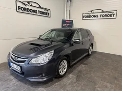 Mörkgrå (grå) Begagnad 2012 Subaru Legacy Kombi | 46 900 kr (Marknadspris)