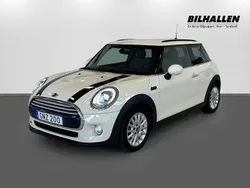 Vit Begagnad 2014 Mini Cooper D Halvkombi | 139 900 kr (Dyr)
