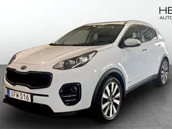 Vit (white) Begagnad 2016 Kia Sportage Advance SUV | 164 900 kr (Marknadspris)