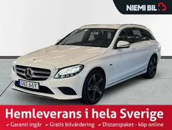 Vit Begagnad 2019 Mercedes C300e Kombi | 249 900 kr (Dyr)