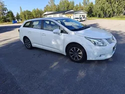 Vit Begagnad 2011 Toyota Avensis Business Edition Kombi | 65 000 kr (Lite dyr)