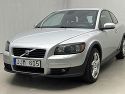 Ljusgrå Begagnad 2007 Volvo C30 Halvkombi | 60 000 kr (Marknadspris)