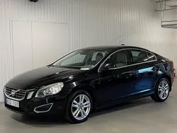Svart Begagnad 2010 Volvo S60 Summum Sedan | 123 000 kr (Lite dyr)