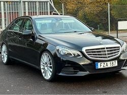 Svart Begagnad 2014 Mercedes E220 Sedan | 90 000 kr (Bra pris)