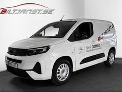 Vit Ny 2024 Opel Combo Elite Minibuss | 356 125 kr (Bra pris)