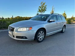 Grå Begagnad 2010 Volvo V70 Kombi | 85 000 kr (Bra pris)