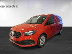 Röd Begagnad 2023 Mercedes eCitan Van | 561 250 kr
