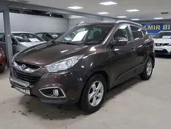 Brun Begagnad 2013 Hyundai ix35 SUV | 69 500 kr (Marknadspris)